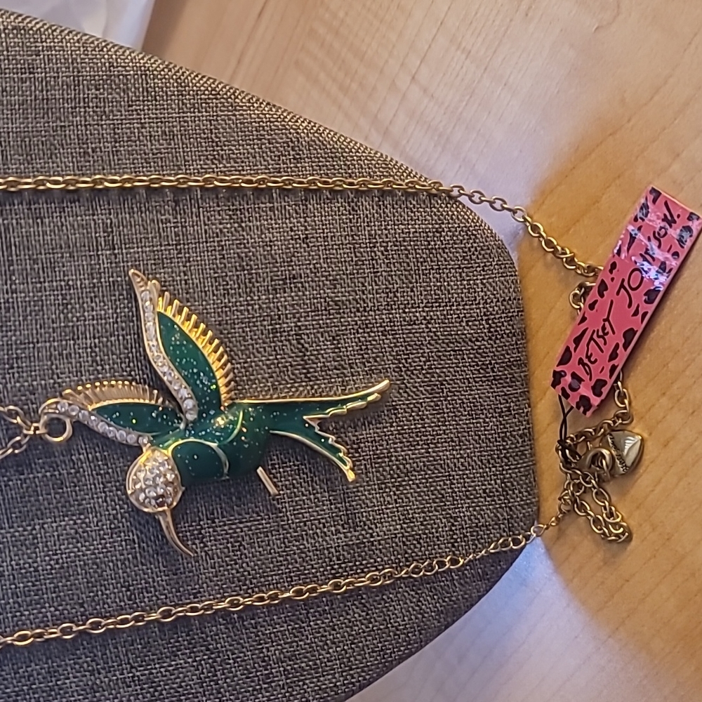Betsy Johnson Hummingbird pendant